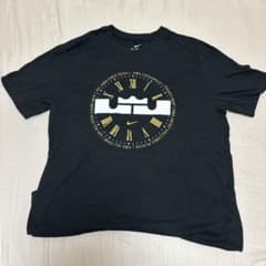 Nike LeBron James Tシャツ ブラックMサイズのサムネイル