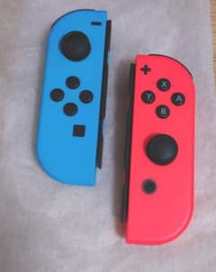 ジョイコン  ジャンク品 コントローラーのサムネイル