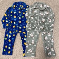 暖かパジャマ　110cm 2枚セット　美品‼️のサムネイル