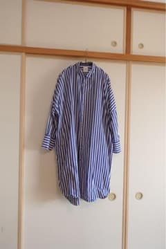 ヴェリテクール Veritecoeur 　ロングシャツワンピースのサムネイル