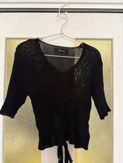 SHAGGIE ブラック 半袖 ニット トップスのサムネイル
