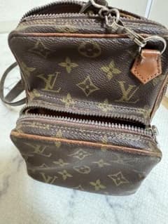 VUITTONショルダーバッグのサムネイル