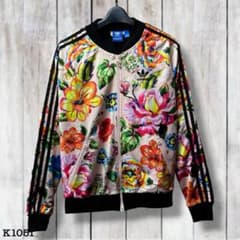 アディダスオリジナルス 美品 花柄 トラックジャケット ボタニカル柄