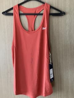 Reebok レーサーバッグ　タンクトップ「新品」のサムネイル