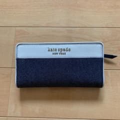 長財布 ケイトスペード　新品未使用のサムネイル