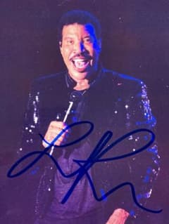 ライオネル・リッチー直筆サイン入り2Lサイズ写真…Lionel Richie ライオネル・リッチー直筆サイン入り2Lサイズ写真…Lionel Richie