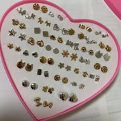 ピアスセットのサムネイル