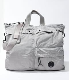 美品】C.P. COMPANY NYLON B TOTE BAG[GRAY] - メルカリ