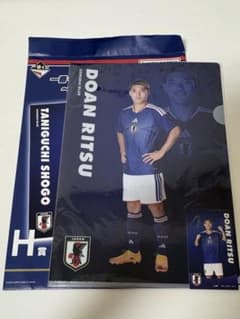 堂安律 一番くじ サッカー日本代表H賞クリアファイル&ステッカーのサムネイル