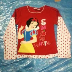 ディズニープリンセス 白雪姫の可愛いロンT 値下げしました!!のサムネイル