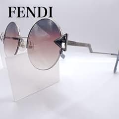 小物 FENDI Round Sunglasses Gradient Triangle FENDI Round Sunglasses Gradient Triangle - メルカリ