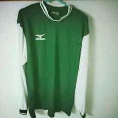 大阪体育大学サッカー部の練習試合用ユニフォー厶のサムネイル