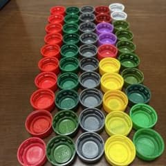 工作用 ペットボトルキャップ カラフル 50.個のサムネイル