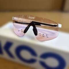 KOOクー ノバ ホワイト マット フォトクロミック ピンク 調光