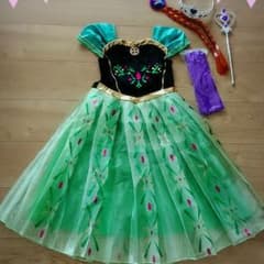 ごとう様専用☆アナドレス豪華セット アナと雪の女王 ディズニープリンセス 新品のサムネイル