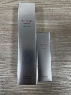 【新品】Aurelie ローションとセラムの2点セットのサムネイル