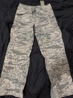 美品 未使用 米軍放出品 ECWCS GORE-TEX 防水 パンツ S-R - メルカリ