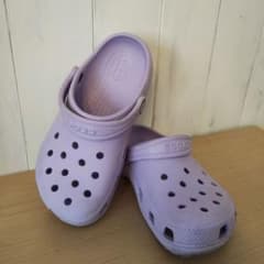 Crocs キッズサンダル ラベンダーのサムネイル