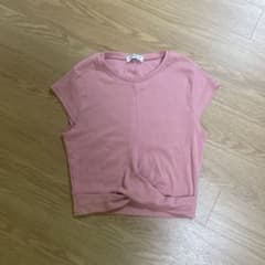 pink　woman シャツのサムネイル