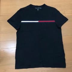 トミーヒルフィガー Tシャツのサムネイル
