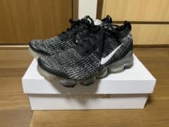 セール❗️VAPORMAX  FLYNIT3 ヴェイパーマックスフライニットのサムネイル