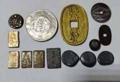 豆板、穴銭、二分、円銀様絵銭等、１４個 豆板、穴銭、二分、円銀様絵銭等、14個 バラ売り不可、参考品 - メルカリ