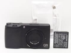 リコー RICOH GR DIGITAL II 《 S数2526回 動作光学良好 リコー RICOH GR DIGITAL II 《 S数2526回 動作光学良好 - メルカリ