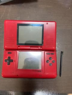 Nintendo DS 初代　レッドのサムネイル