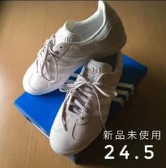 ミキさん専用 新品未使用 adidas gazelle 24.5のサムネイル