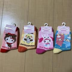 サンリオ♡靴下のサムネイル
