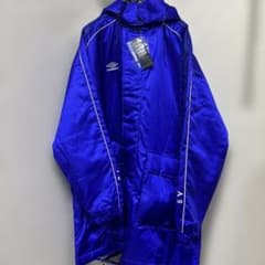 サッカーアンブロベンチコート新品レア サッカーアンブロベンチコート新品レア - メルカリ
