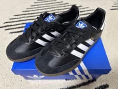 美品adidas SAMBA キッズ ブラック19cmのサムネイル