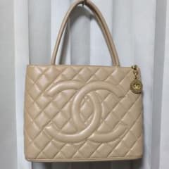 CHANEL 復刻版キャビアスキンベージュキルティング トートバッグ CHANEL 復刻版キャビアスキンベージュキルティング トートバッグ