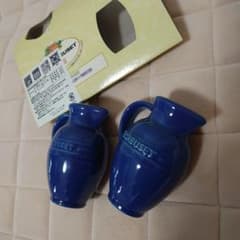 LE CREUSET ストーンウェア ソルト＆ペッパーシェイカー - メルカリ