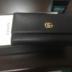 GUCCI財布のサムネイル