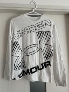 UNDER ARMOUR ホワイト長袖カットソー YLGのサムネイル