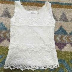 H&M レースタンクトップのサムネイル