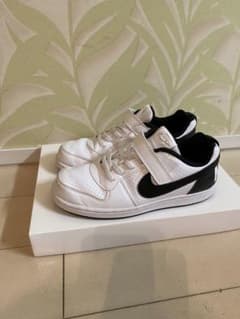 NIKE スニーカー　21㎝のサムネイル