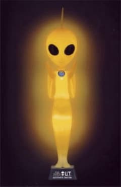 日清 カップヌードル 宇宙人 UT等身大ルームライト フィギュア 懸賞 激