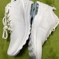 air max motion 26.5のサムネイル