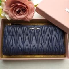 MIUMIU 長財布 マテラッセ ゴールドロゴ ネイビー L字ファスナー