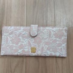 長財布のサムネイル