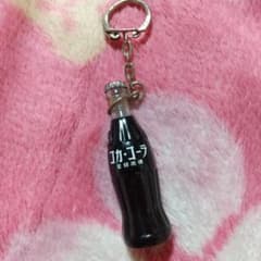 コカ・コーラ レトロ キーホルダー - メルカリ