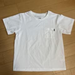 THE NORTH FACE ホワイト Tシャツ ポケット付きのサムネイル
