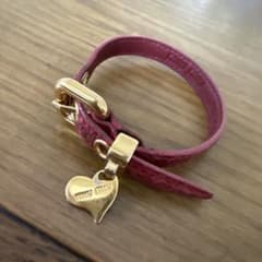 値下げしました 【正規品】miu miu ミュウミュウ レザーブレスレットのサムネイル