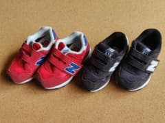 New Balance 313 スニーカー 2足セット　13.5センチのサムネイル