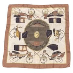 헤르메스 HERMES 스카프 접이식 포로 마차 멀티 컬러 카레 90