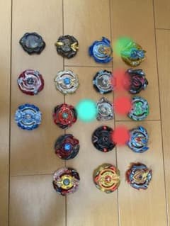 ベイブレードまとめ売りのサムネイル