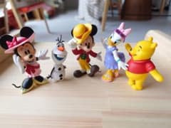 値下げ【ディズニードールハウス】キャラクターまとめ売りのサムネイル