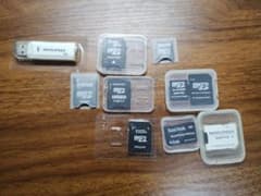 SDカード 36GB アダプター・USBアダプタ等 まとめ売りのサムネイル